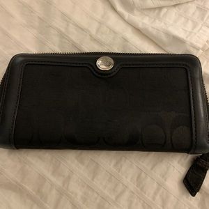Coach accordion style wallet